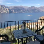 Casa Margherita Апартаменты Бренцоне-суль-Гарда