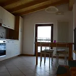 Апартаменты Casa Margherita Бренцоне-суль-Гарда