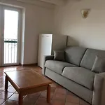 Casa Margherita Апартаменты Бренцоне-суль-Гарда