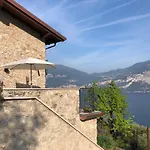Casa Margherita Бренцоне-суль-Гарда