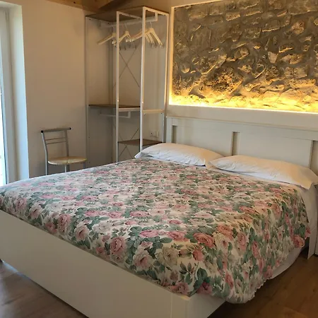 Casa Margherita Апартаменты Бренцоне-суль-Гарда